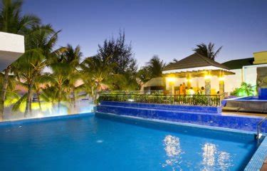 Crown Regency Beach Resort Reviews, Deals & Photos 2024.